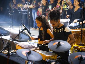 Orquestra Amare se apresenta em Arcos